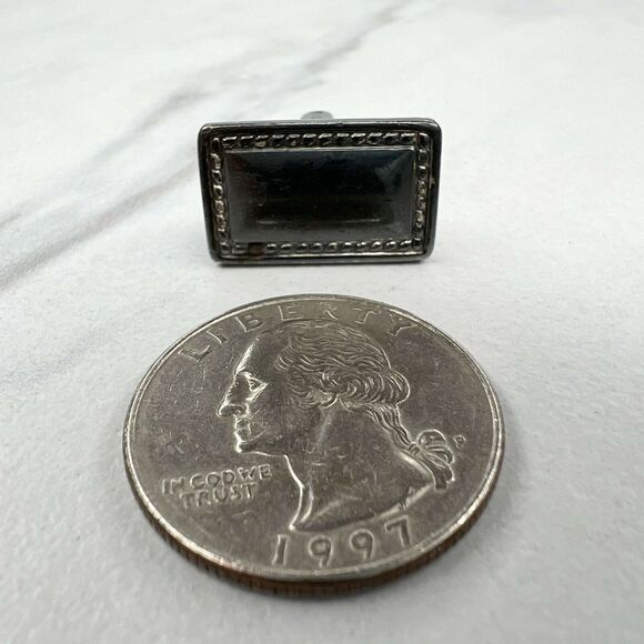 Hickok USA Vintage Silver Tone Single Cufflink - Picture 2 of 6